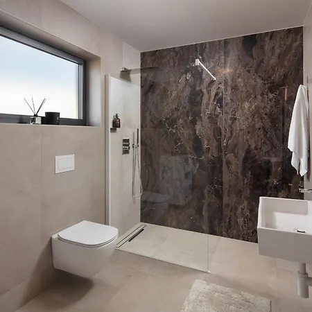 Villa Lunna - Premium Collection *